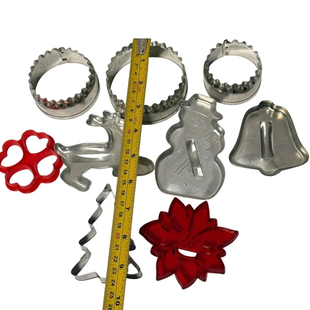9pc Vintage Christmas Cookie Cutter Set Aluminum Plastic Snowman Reindeer Bell *